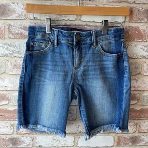 Cello Denim Shorts Frayed Hem Medium Wash Juniors Size S | EUC